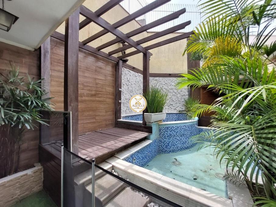 Casa a venda na Anália Franco - 500m²